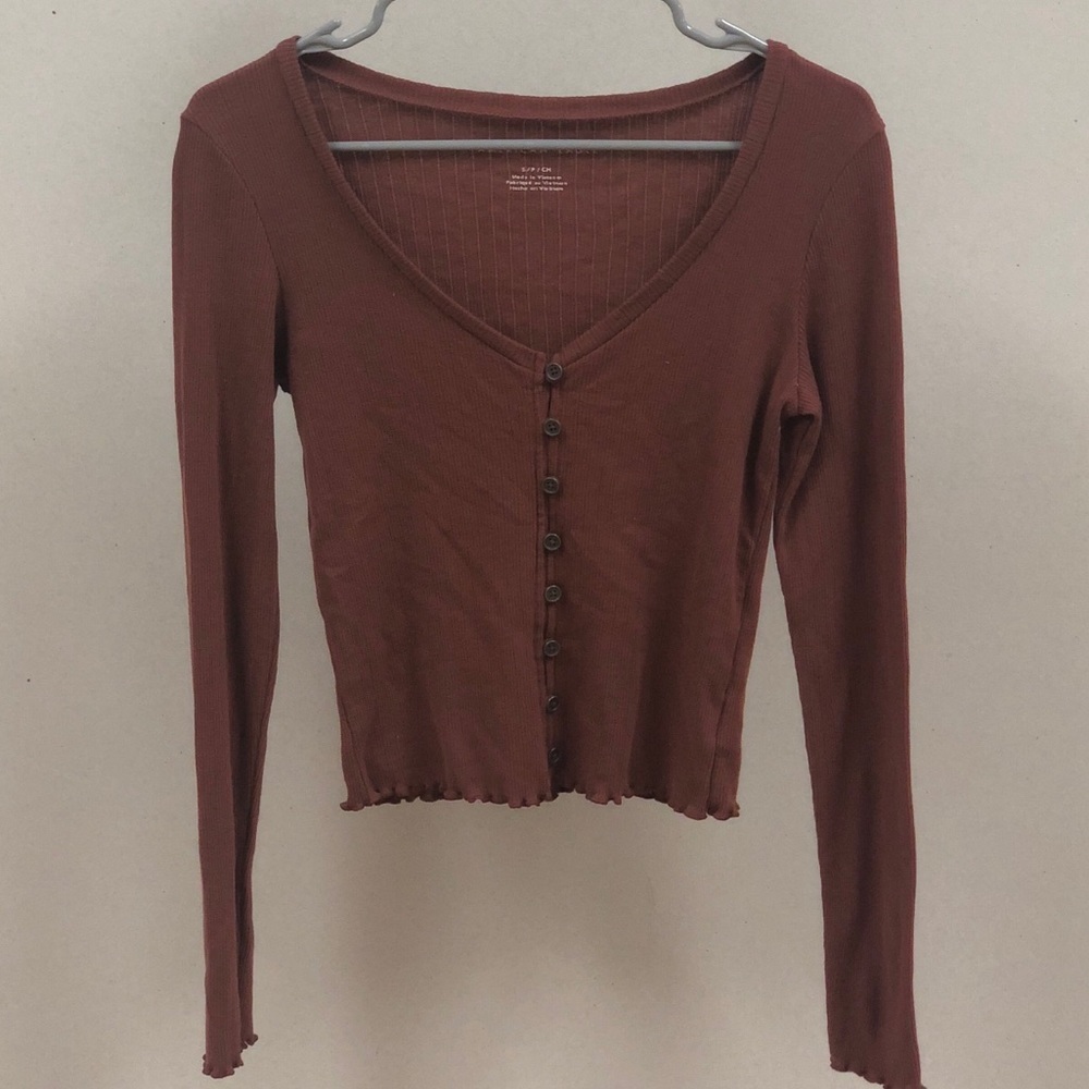 American Eagle Sweater
